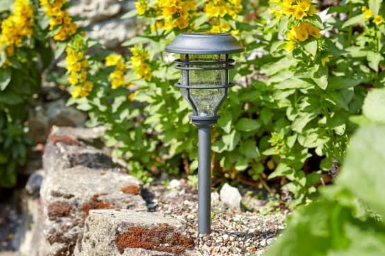 Lampe de prise solaire extérieure à LED fleur craquelée lampe à