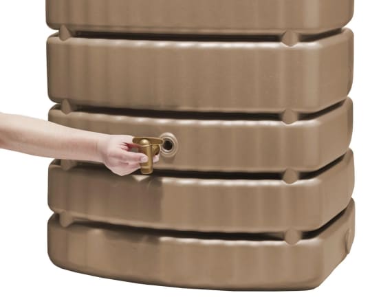 Recuperateur Eau De Pluie Gouttiere Rectangulaire Récupérateur d'eau de pluie 500L mural rectangulaire - GARANTIA - Jardiland